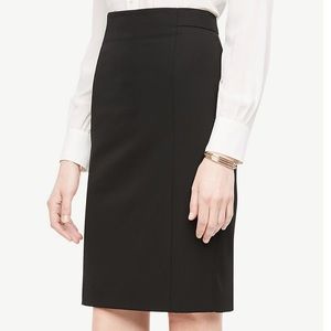 Ann Taylor Seamed Pencil Skirt